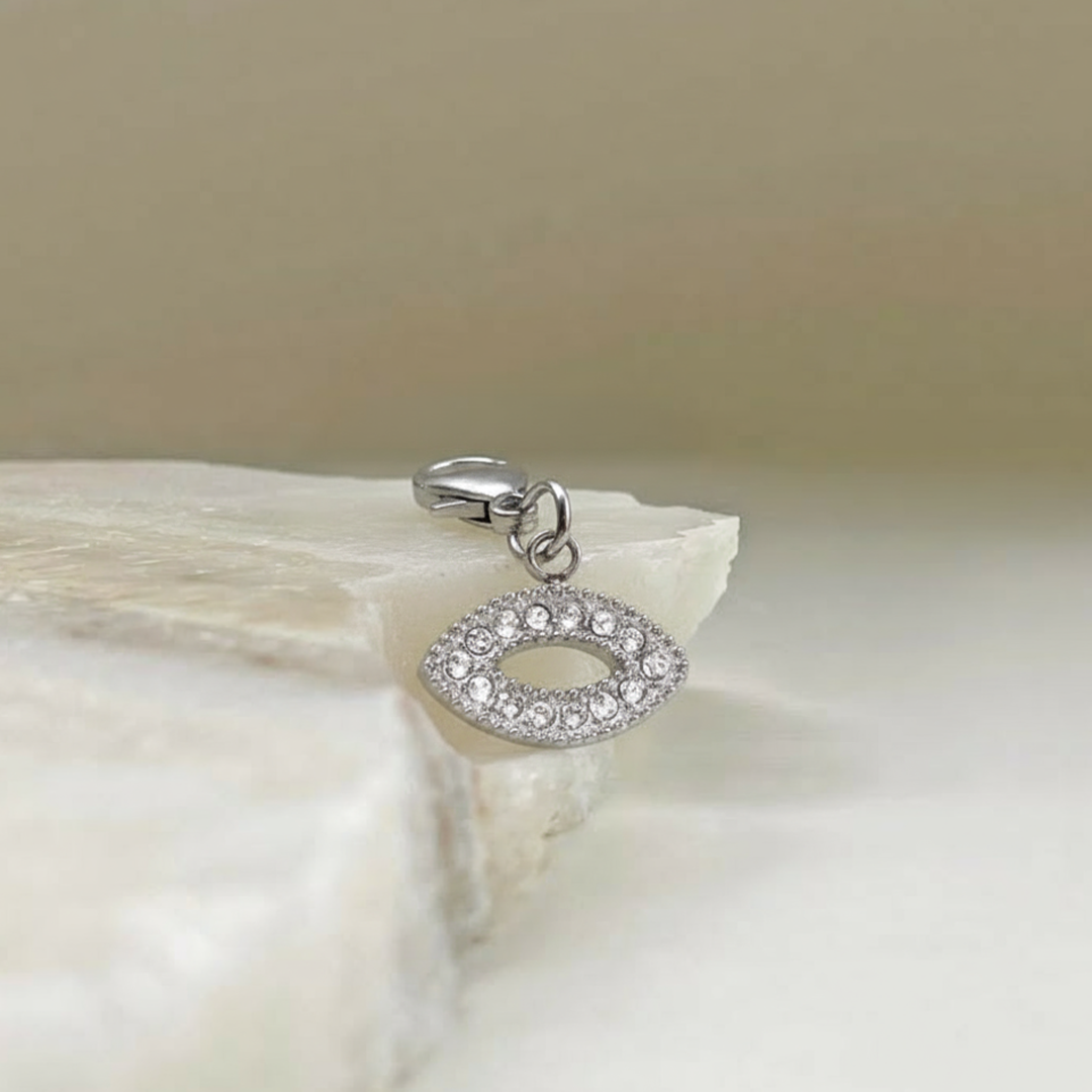 Silver Evil Eye Pendant – Protective Crystal Charm in Stainless Steel