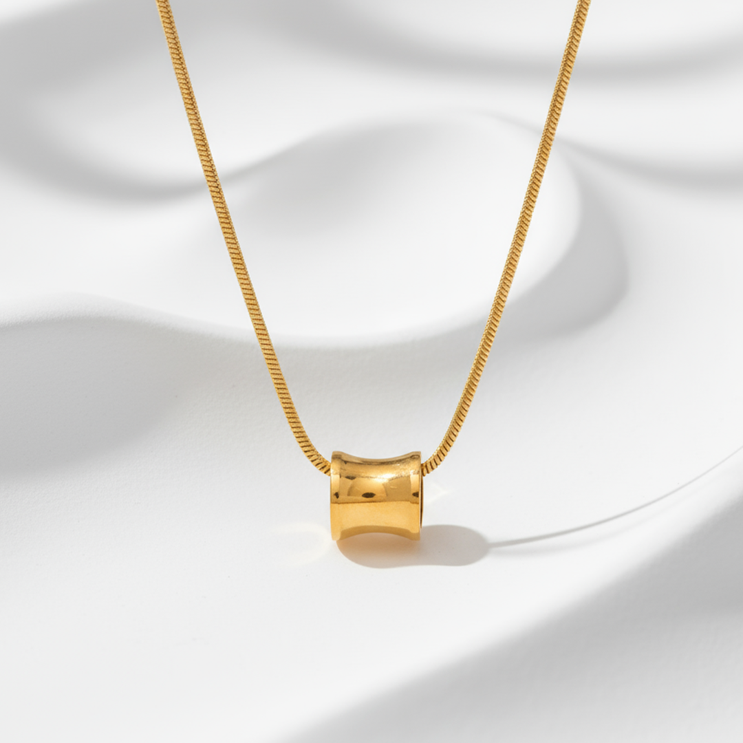Golden Barrel Pendant Necklace – 18K Gold Plated