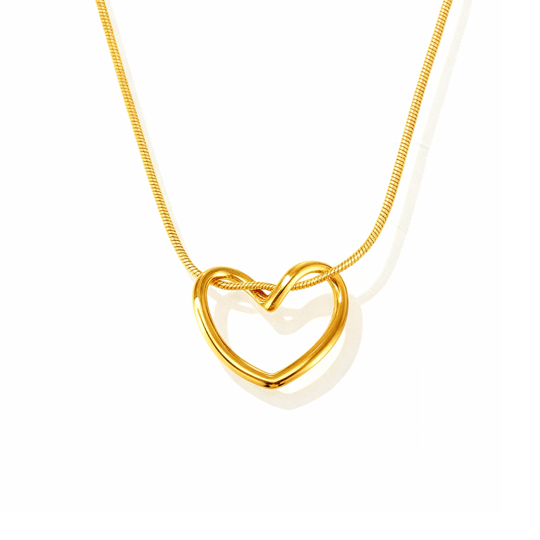 Heartline Pendant Necklace – 18K Gold & Silver Plated