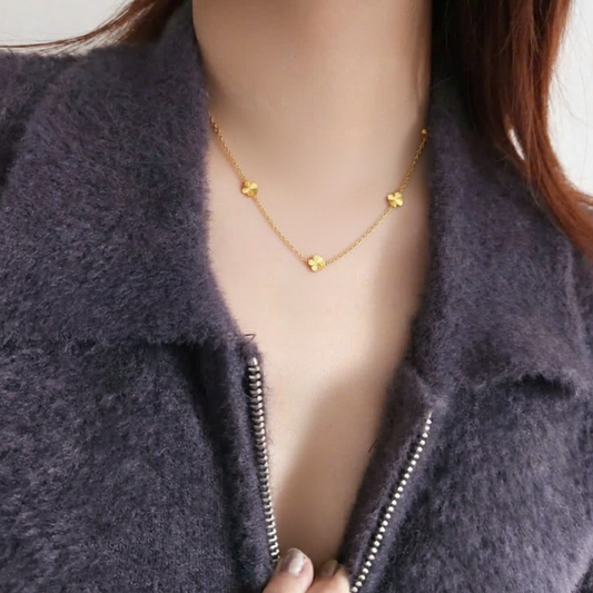 Golden Clover Necklace – Stainless Steel Minimalist Jewelry
