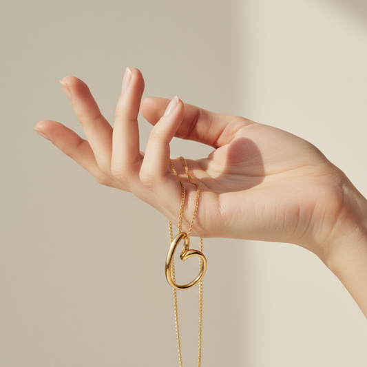 Heartline Pendant Necklace – 18K Gold & Silver Plated