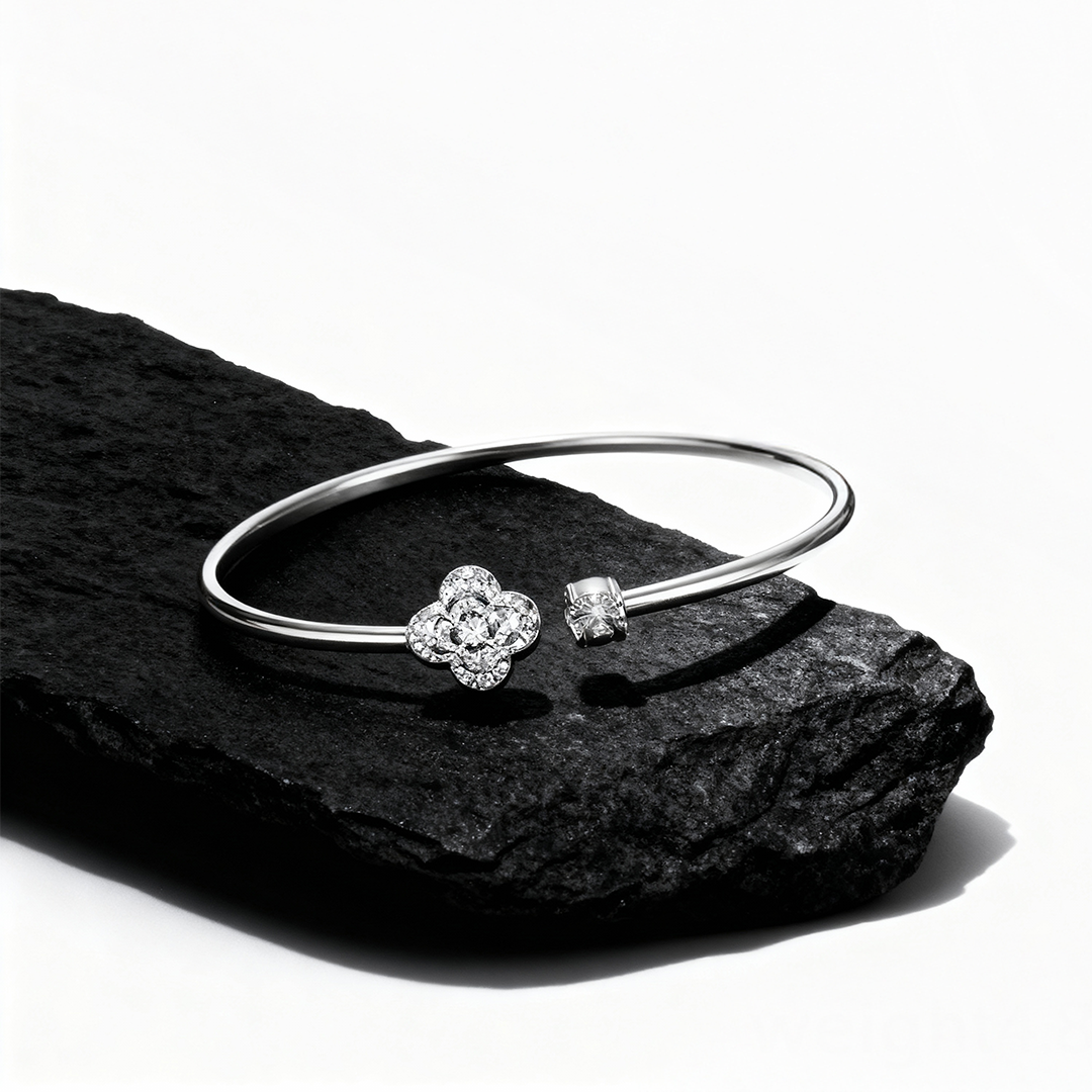 Rose & Heart Open Gold Bangle Bracelet