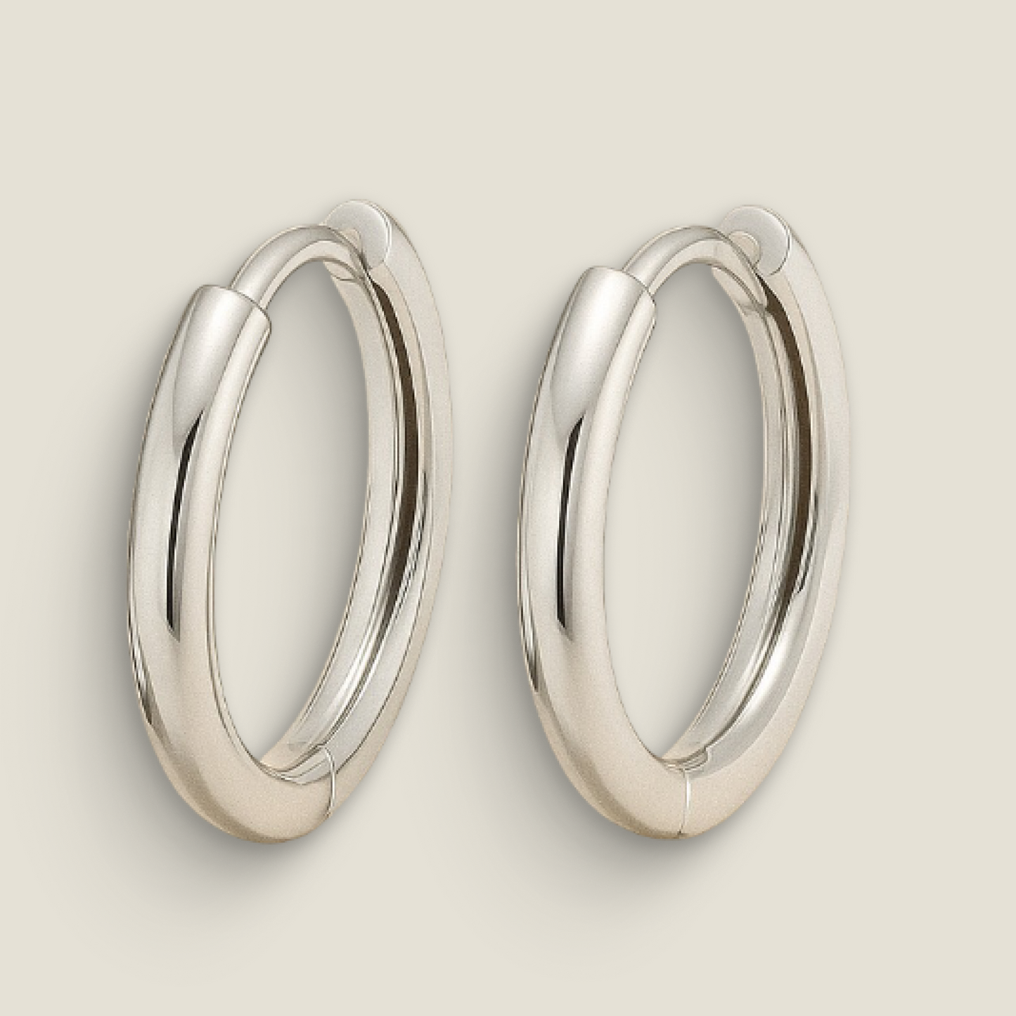 Classic Silver Hoop Earrings – Polished Stainless Steel