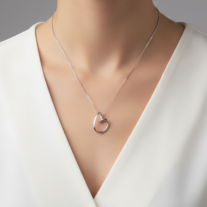 Heartline Pendant Necklace – 18K Gold & Silver Plated