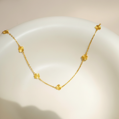 Golden Clover Necklace – Stainless Steel Minimalist Jewelry